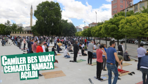 Camilerde Yeniden 5 Vakit Namaz Cemaatle Kılınacak