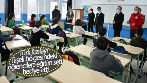 Türk Kızılayı Taşeli Bölgesi'ndeki Öğrencilere Eğitim Seti Hediye Etti