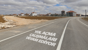 Yol Açma Çalışmaları Devam Ediyor